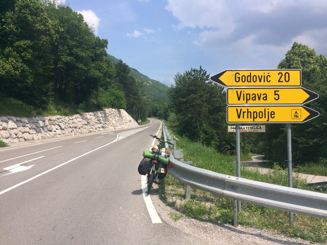 059f7d68-d7c6-486b-ac12-0f985976260e